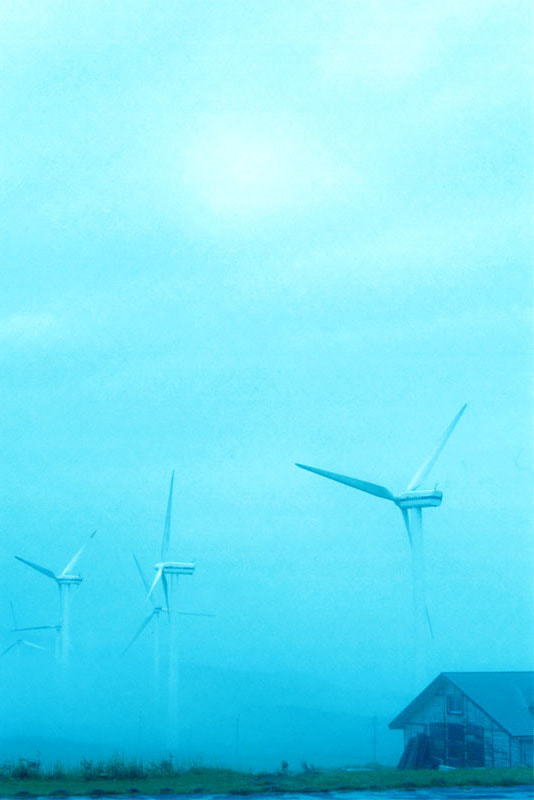 日本の旅写真_秋田の風車