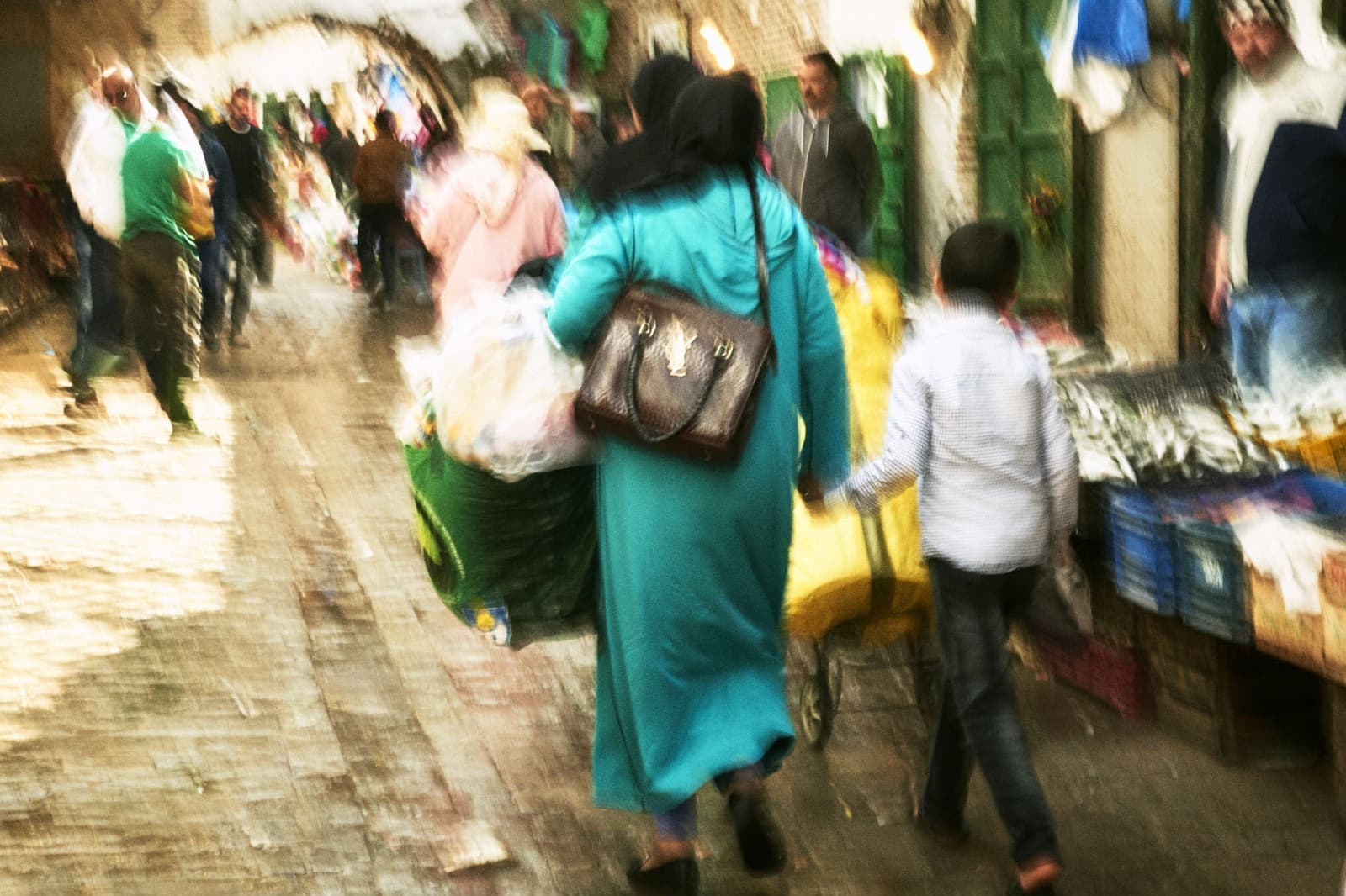 モロッコの旅写真_ある村のスーク0 4