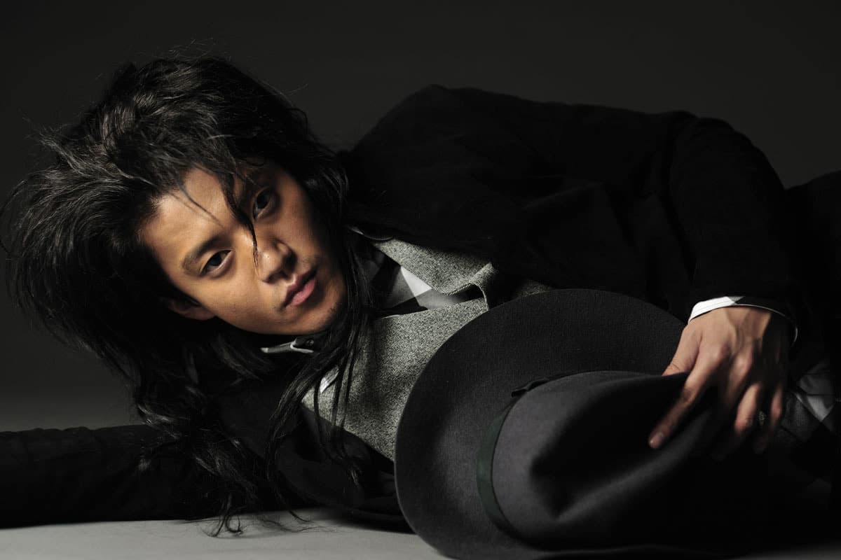 俳優のポートレート_小栗旬