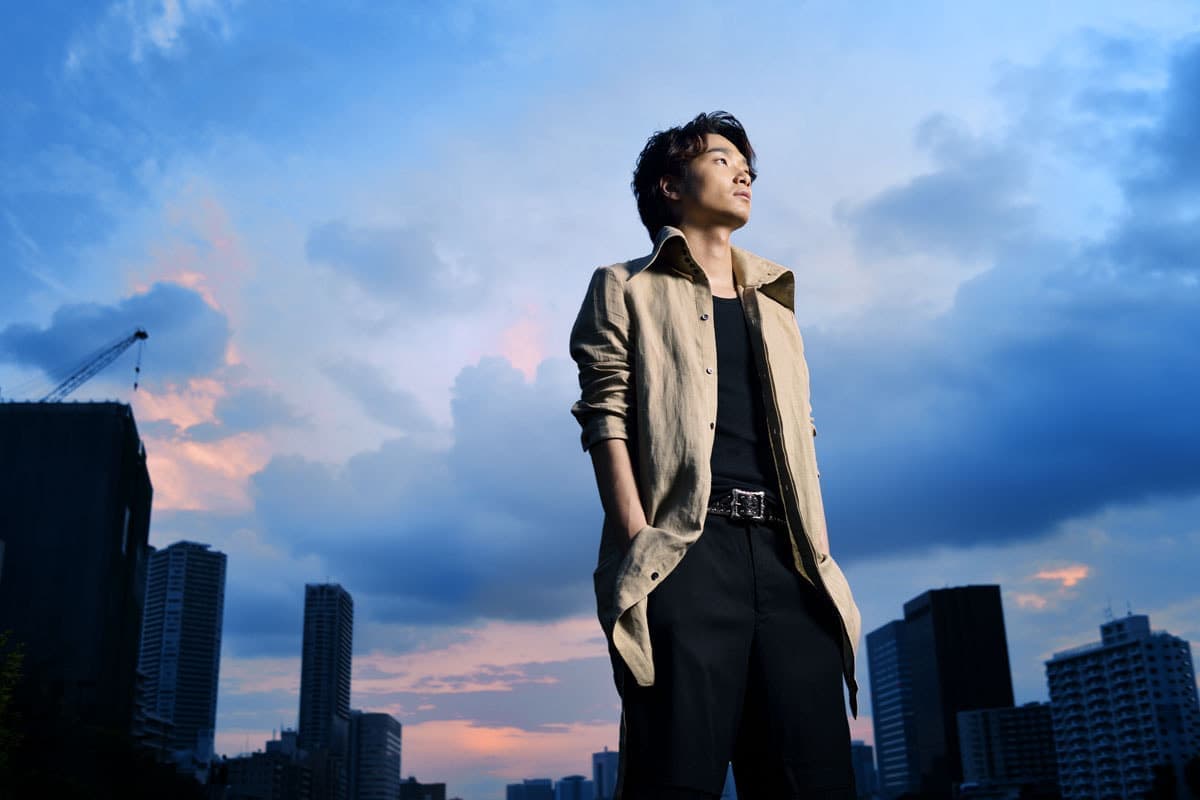 俳優のポートレート_井上芳雄