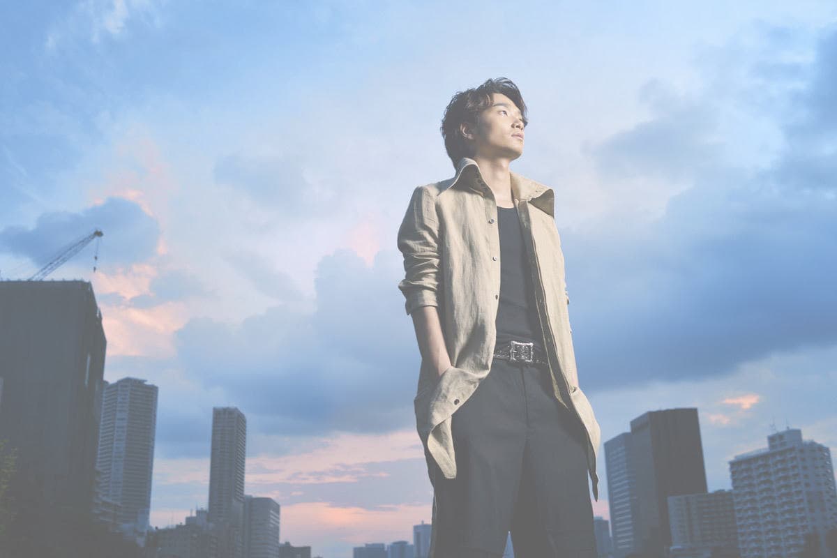 俳優のポートレート_井上芳雄