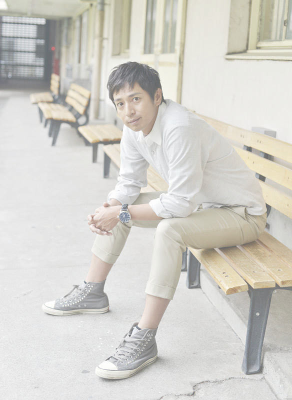 俳優のポートレート_徳井義実