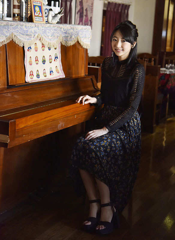 俳優のポートレート_武田玲奈